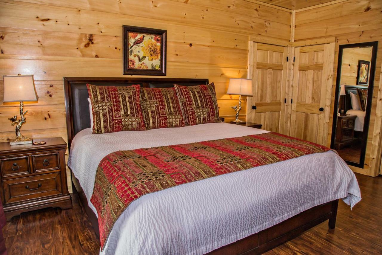 Sycamore Mansion Cabin Pittman Center Esterno foto